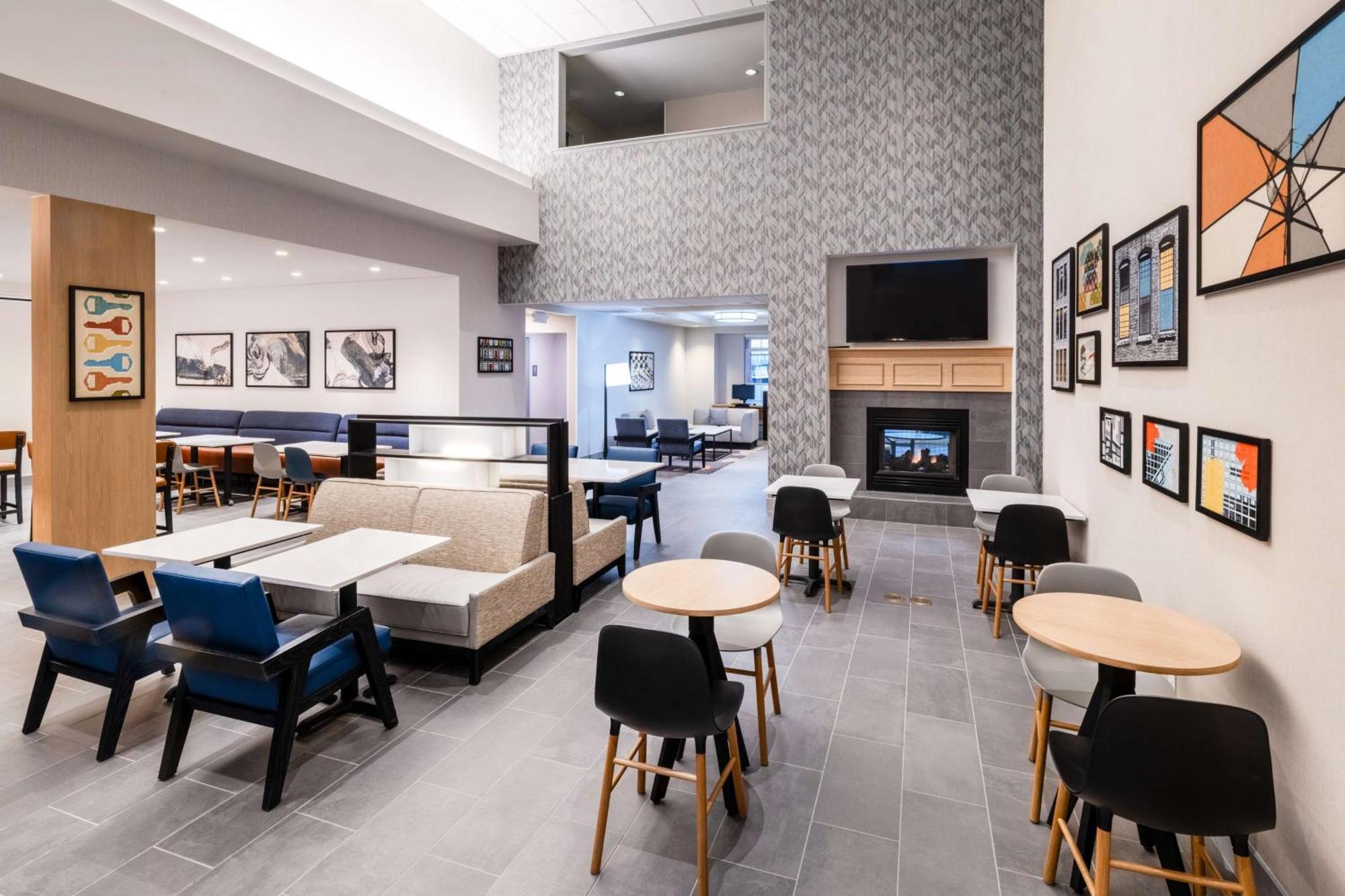 Hyatt House Colorado Springs Airport Hotell Exteriör bild