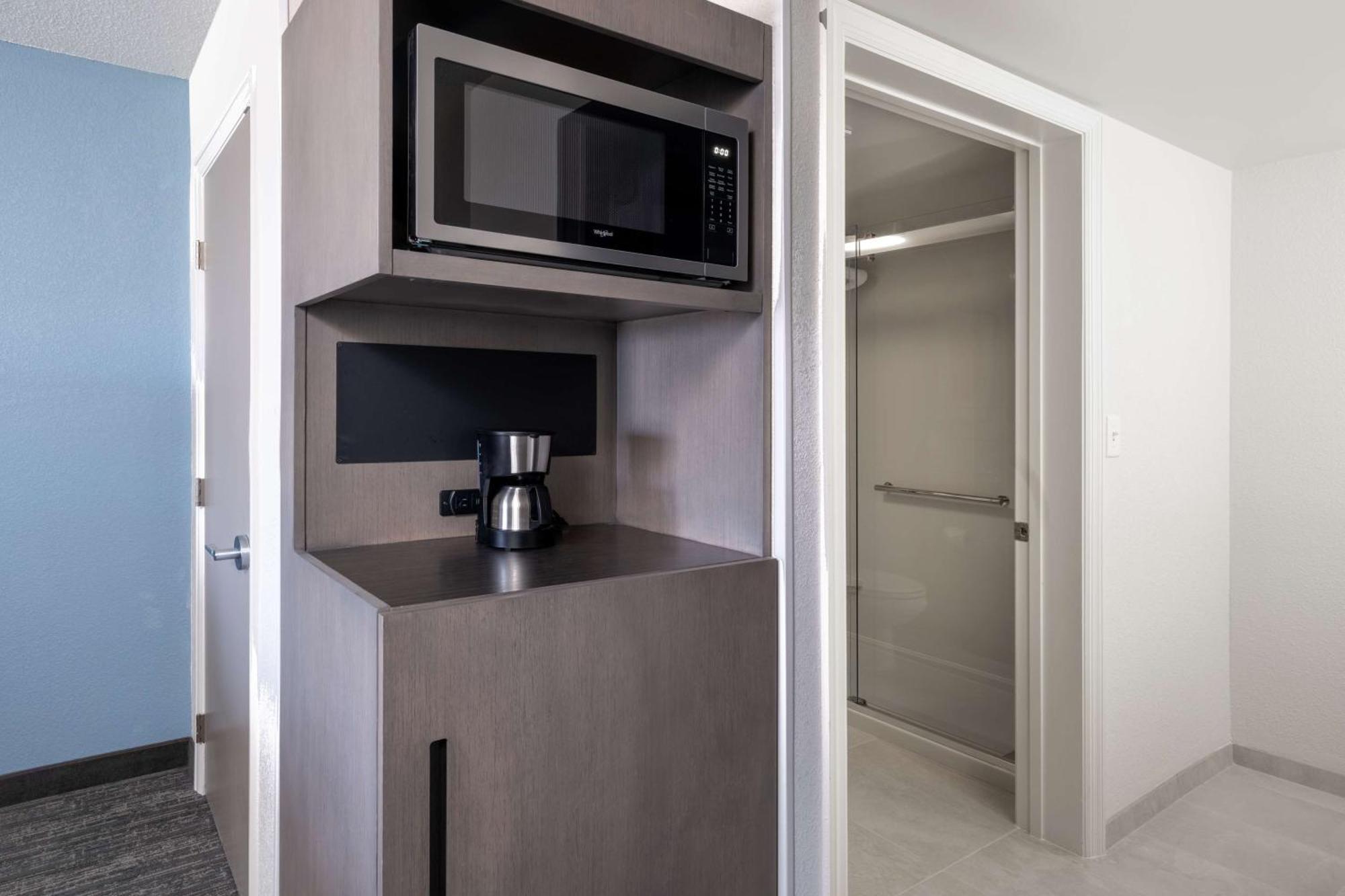Hyatt House Colorado Springs Airport Hotell Exteriör bild
